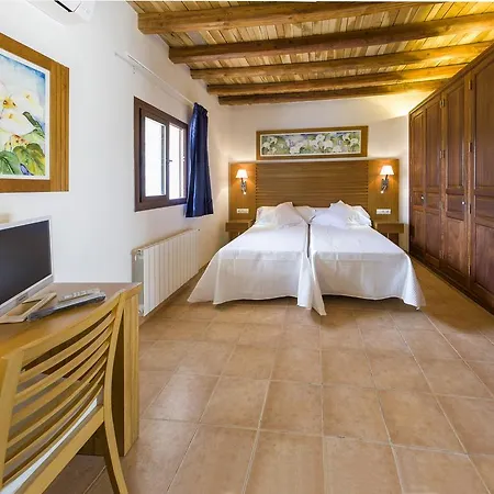 Cama Вилла Santa Gertrudis (Ibiza)